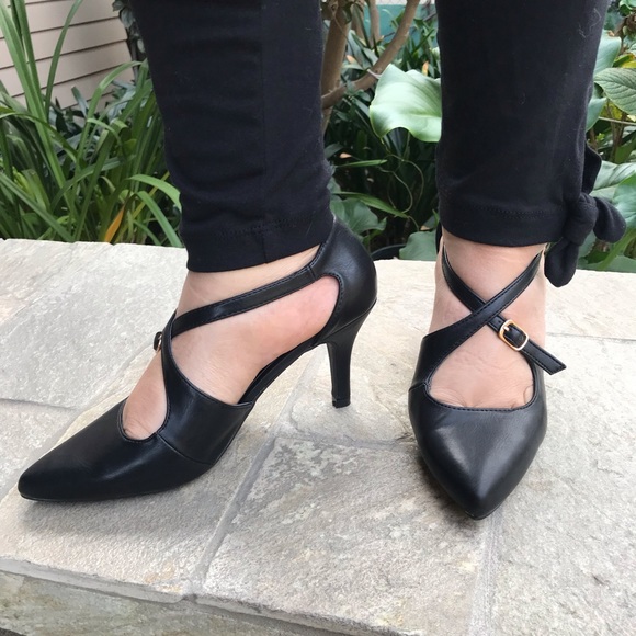 New Criss Cross Buckle Heels - Picture 6 of 11